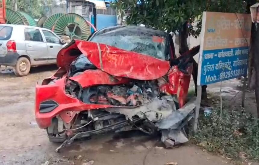 Two Police Personnel Killed in Separate Road Accidents; High-Speed Thar and Tanker Collisions Blamed IMAGE CREDIT TO पुलिस