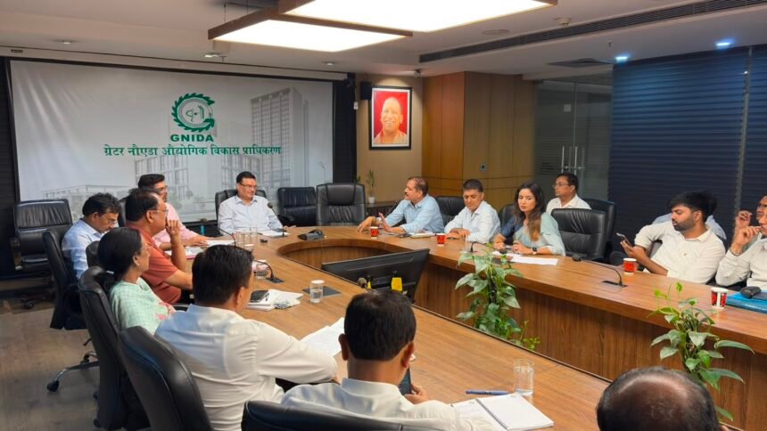 Priority Given to Resolving Industrial Issues; Demand Raised for a One-Time Settlement Scheme and a Common Facility Center. IMAGE CREDIT TO प्राधिकरण