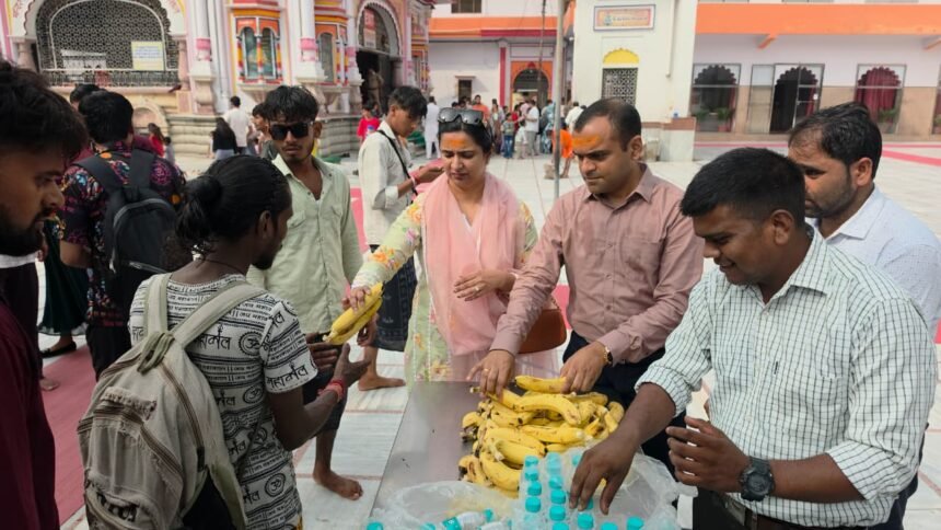 District Magistrate Visits Daksheshwar Mahadev Temple on the First Monday of Sawan, Reviews Arrangements IMAGE CREDIT TO सूचना विभाग