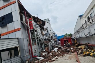 Production at Iljin Electronics Halted Immediately After Fire Incident, Machine Operations Suspended Until Completion of Safety Standards Inspection | IMAGE CREDIT TO: सूचना विभाग