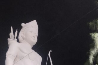 The Municipal Corporation has installed a 22-foot-tall statue of Lord Shri Ram at Shri Ram Setu. IMAGE CREDIT TO नगर निगम