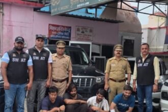 Interstate vehicle theft gang busted; four arrested, including a suspect carrying a reward of ₹20,000. IMAGE CREDIT TO पुलिस