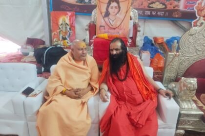 True Devotion to Lord Shiva Can Make Even Impossible Tasks Possible: Swami Kailashanand Giri. IMAGE CREDIT TO रिपोर्टर