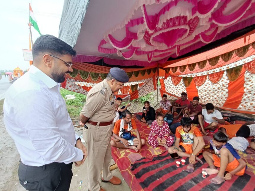 DM-SP Monitor Kanwar Routes, Review Arrangements for Devotees’ Safety | IMAGE CREDIT TO विभाग