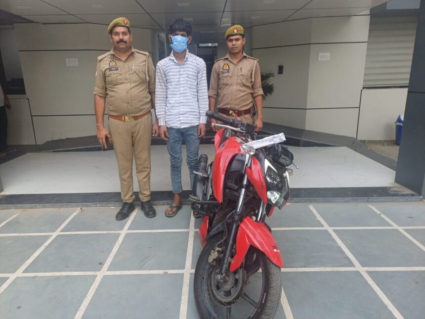 Indirapuram Police Cracked Mobile Snatching Case, 1 Accused Arrested. IMAGE CREDIT TO पुलिस