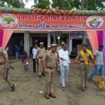 SP NP Singh Reaches Among Kanwar Pilgrims, Directs Officials to Remain Alert | IMAGE CREDIT TO पुलिस