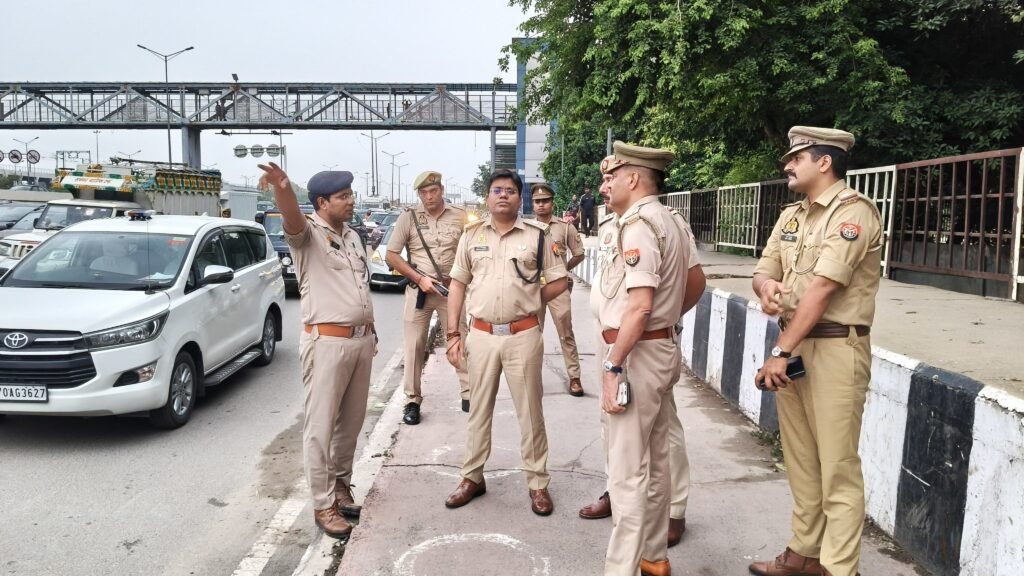कांवड़ यात्रा व्यवस्थाओं का अफसरों ने लिया जायजा, यातायात प्रबंधन पर दिया जोर 2 WhatsApp Image 2026 07 31 at 20.51.59