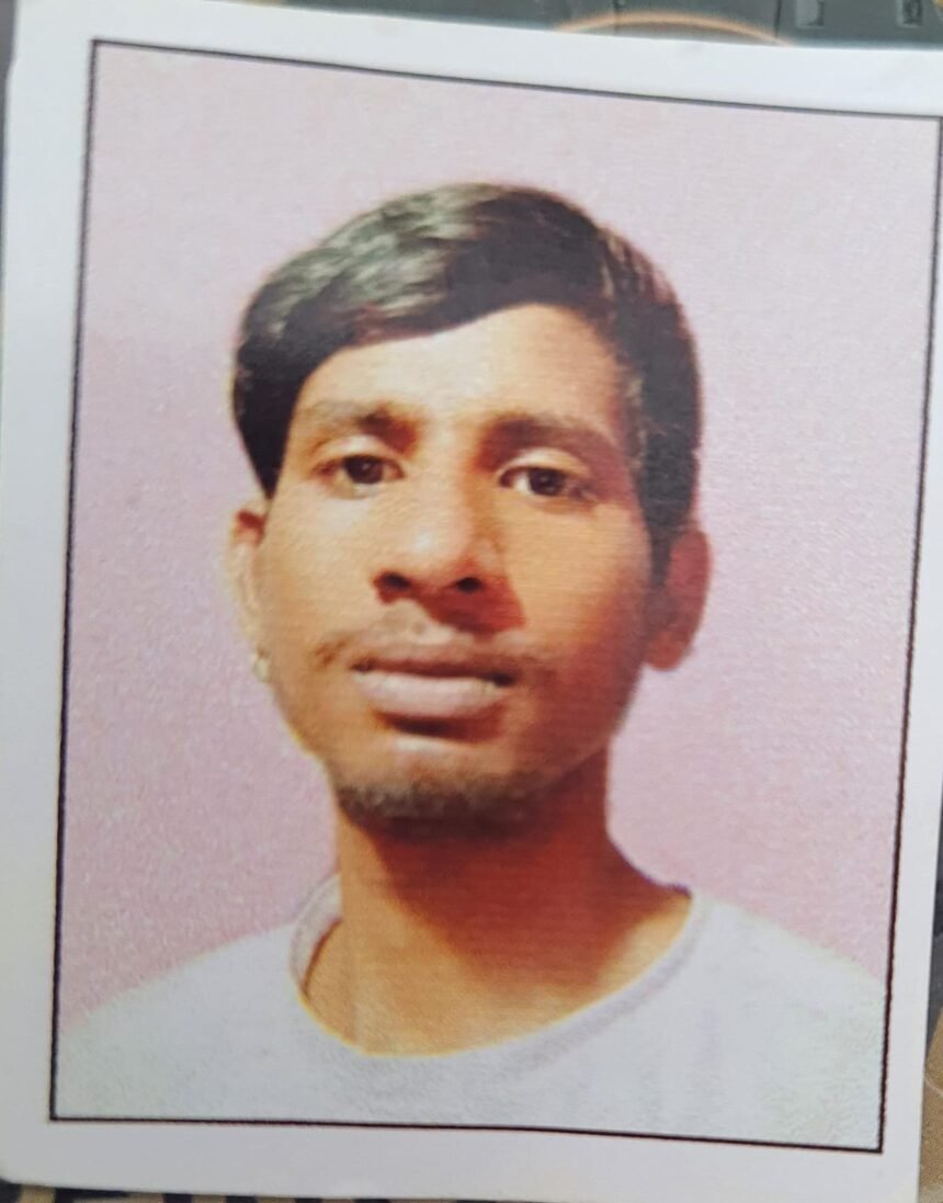 21-Year-Old Man Stabbed to Death Over a Mere ₹20 Dispute — IMAGE CREDIT TO पुलिस