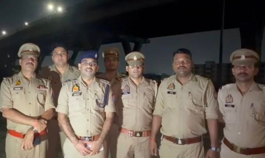 Vijaynagar police apprehended two criminals fleeing after the firing in an encounter; one was shot in the leg — IMAGE CREDIT TO पुलिस