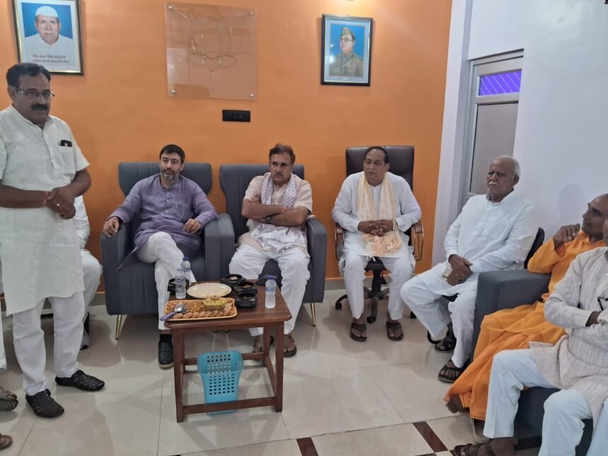 BJP State Vice President Mohit Beniwal Welcomed — IMAGE CREDIT TO रिपोर्टर