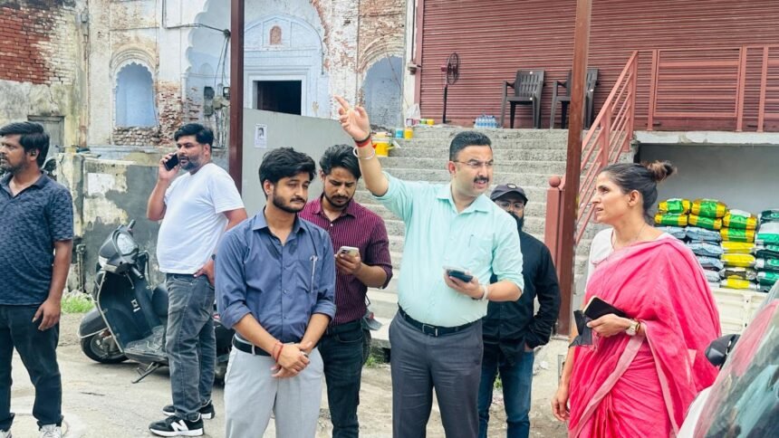 Mela Officer Inspects Bairagi Camp, Dakshdweep and Kankhal Areas Ahead of Kumbh Mela Preparations — IMAGE CREDIT TO सूचना विभाग