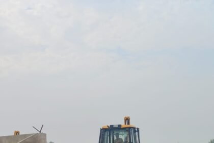 Authority Bulldozer Action Against Encroachment in Bilaspur, 24,000 Sq. Metres of Land Freed — IMAGE CREDIT TO प्राधिकरण