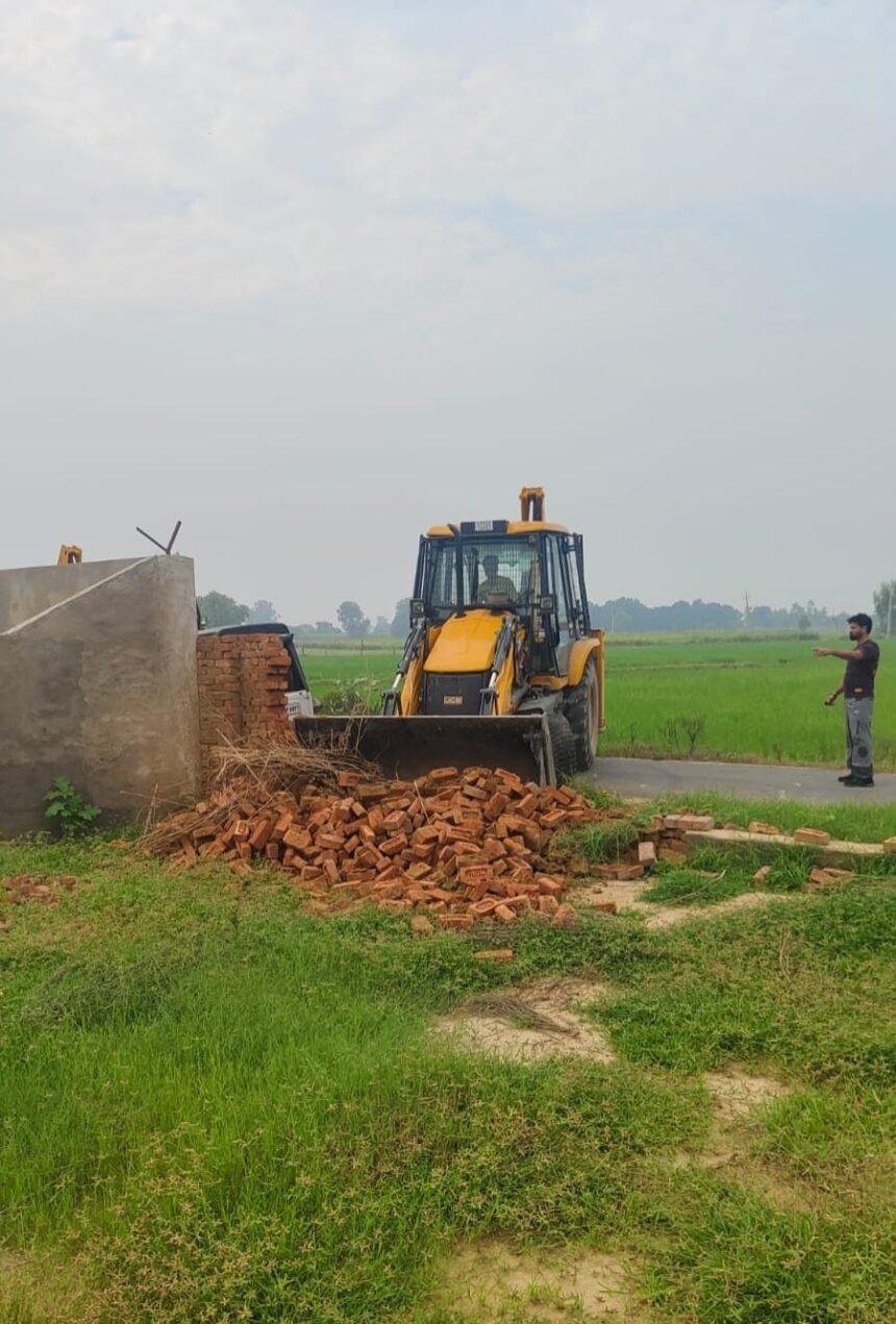 Authority Bulldozer Action Against Encroachment in Bilaspur, 24,000 Sq. Metres of Land Freed — IMAGE CREDIT TO प्राधिकरण