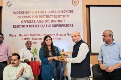 Workshop Organized on the First-Level Checking of EVMs and VVPATs — IMAGE CREDIT TO सूचना विभाग
