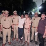 After a youth was killed in a knife attack, police had an encounter with the accused, who was injured after being shot in the leg. IMAGE CREDIT TO पुलिस