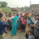 District Magistrate Conducts On-Site Inspection of Flood-Prone Areas, Directs Officials to Expedite Relief Operations IMAGE CREDIT TO सूचना विभाग