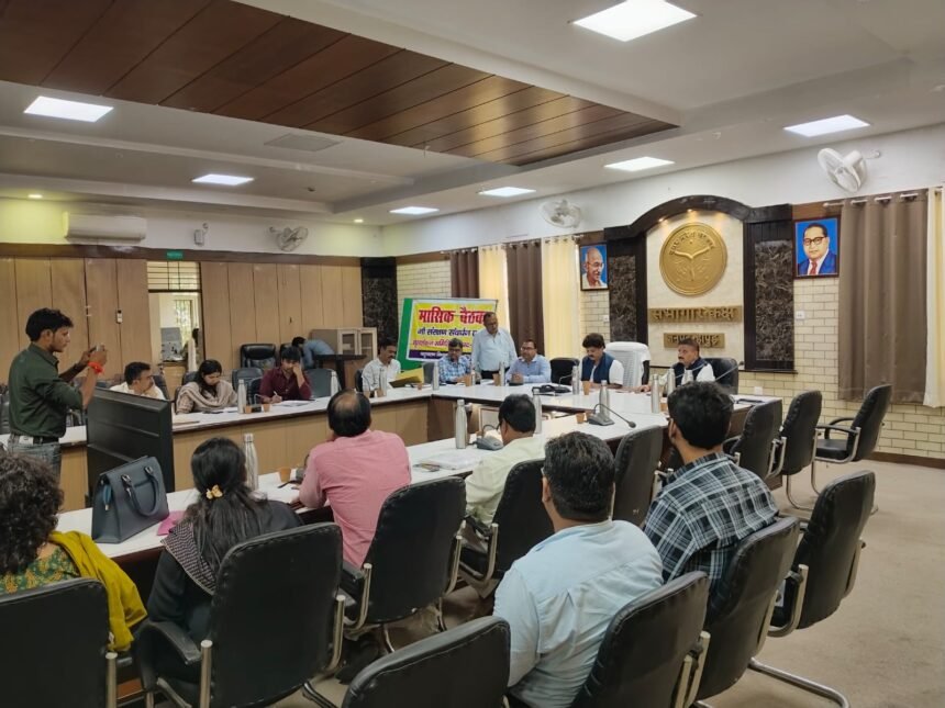 Meeting Held on Cattle Protection; More Than 7,700 Cow Shelters Operating Across the State IMAGE CREDIT TO सूचना विभाग