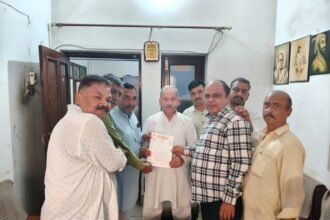 Non-Teaching Staff Should Also Get Cashless Treatment Facility, MP Rajkumar Sangwan Writes to Chief Minister IMAGE CREDIT TO रिपोर्टर