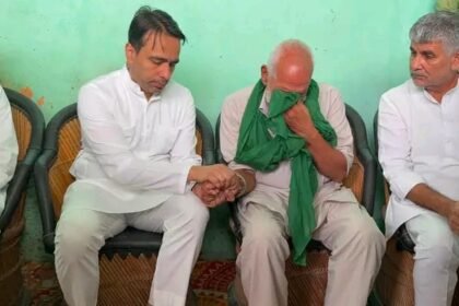 Chaudhary Jayant Singh Meets Ankit Baliyan’s Family, Assures All Possible Efforts for Justice IMAGE CREDIT TO रिपोर्टर
