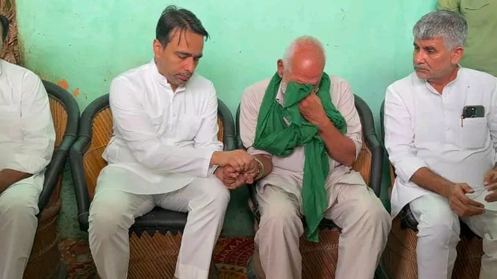 Chaudhary Jayant Singh Meets Ankit Baliyan’s Family, Assures All Possible Efforts for Justice IMAGE CREDIT TO रिपोर्टर