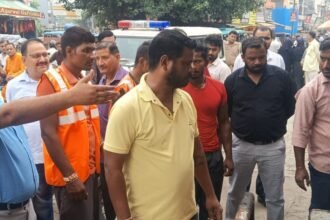 Writing Municipal Anti-Encroachment Drive in Bijnor, Roads Cleared of Illegal Occupations IMAGE CREDIT TO नगर पालिका