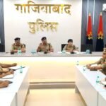 Meeting Held Under DCP Dhawal Jaiswal’s Chairmanship on Women’s Safety, Anti-Romeo Teams Directed to Take Prompt Action IMAGE CREDIT TO पुलिस