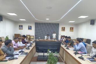 Electrical Issues in Ongoing Construction Works: Meeting Held Under the Chairmanship of the CDO — IMAGE CREDIT TO सूचना विभाग