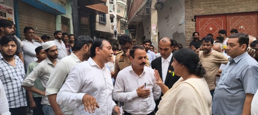 Mayor Cracks Down on Alleged Encroachments by Haji Khalil in Kaila Bhatta, Four Shops and a Dairy Sealed IMAGE CREDIT TO नगर निगम