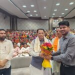 500 women in Ghaziabad witnessed the launch of the Lokmata Ahilyabai Matrushakti Yatra Scheme and were honored with sarees and sweets. IMAGE CREDIT TO सूचना विभाग