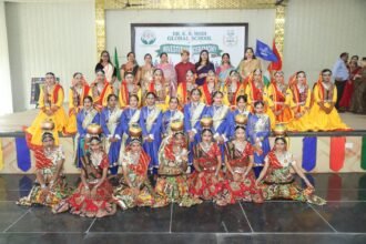 Student Council Oath-Taking Ceremony Held at Dr. K.N. Modi Global School IMAGE CREDIT TO स्कूल