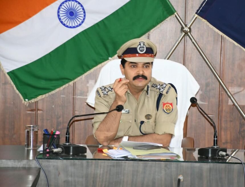 All Four Districts of Meerut Range Secure First Place in IGRS Ranking; Police Officials Asked to Explain Negligence IMAGE CREDIT TO पुलिस