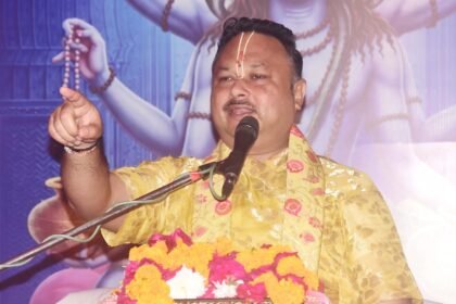 Nine-Day Shiv Mahapuran Katha Concludes with Religious Rituals; Devotees Gather for Havan-Yagya and Community Feast IMAGE CREDIT TO रिपोर्टर