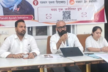 In the Bhavya Rawal Death Case, Family Members Accuse His Friend of Murder and Demand a Fresh Investigation IMAGE CREDIT TO रिपोर्टर