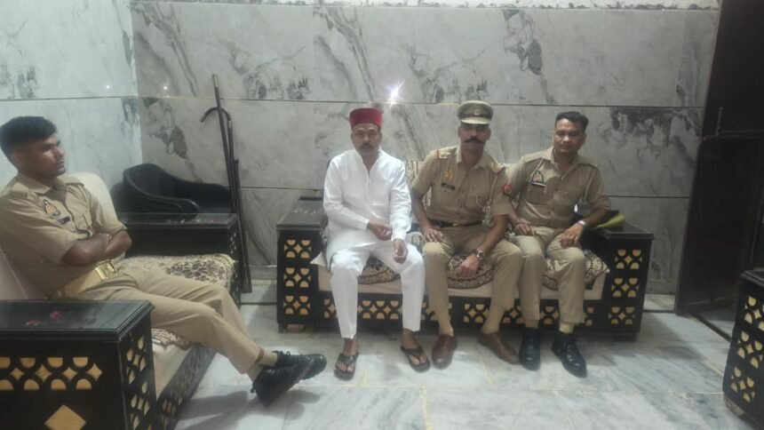 English Translation SP Leader Nawab Imtiyaz Placed Under House Arrest Before Leaving for Saharanpur IMAGE CREDIT TO रिपोर्टर