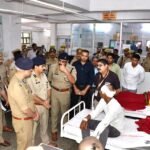 A horrific road accident in Baghpat claimed the lives of 13 people. ADG Bhanu Bhaskar and DIG Kalanidhi Naithani reached the accident site and took stock of the condition of the injured. IMAGE CREDIT TO पुलिस