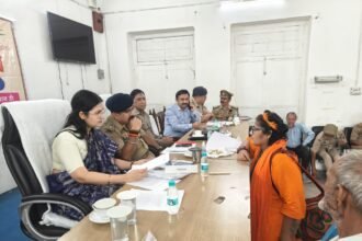 121 Complaints Received During Sampoorna Samadhan Diwas, 21 Resolved on the Spot IMAGE CREDIT TO सूचना विभाग