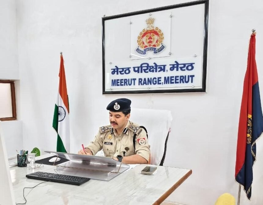 Police Officers and Personnel in Meerut Range Receive 99 Medals IMAGE CREDIT TO पुलिस