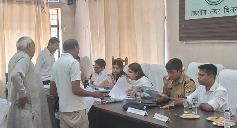 22 Complaints Received During Sampoorna Samadhan Diwas, Two Resolved on the Spot IMAGE CREDIT TO सूचना विभाग