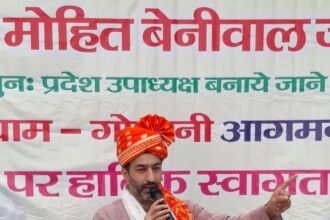 Mohit Beniwal Welcomed by Villagers and BJP Workers During Visit to Goharni IMAGE CREDIT TO रिपोर्टर
