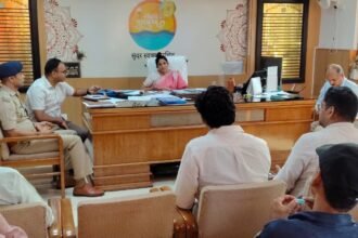 "Ensure timeliness and quality with coordination in Kumbh works: Mela Adhikari Sonika" IMAGE CREDIT TO रिपोर्टर