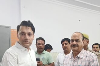 Blood donation camp held at GDA on Engineers' Day, officers and employees participated enthusiastically - IMAGE CREDIT TO प्राधिकरण