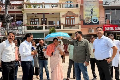 "Mela Adhikari Sonika takes stock of Kumbh preparations in Shivalik Nagar" IMAGE CREDIT TO सूचना विभाग