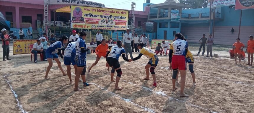 Grand inauguration of Women's Kabaddi League at Dau Ji Temple, teams from five states participated IMAGE CREDIT TO रिपोर्टर