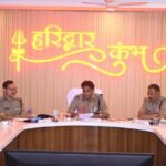 ADG reviews Kumbh Mela preparations in Haridwar, directs timely completion of security arrangements IMAGE CREDIT TO पुलिस