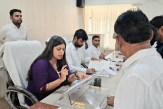 170 Complaints Received on Sampoorna Samadhan Diwas, Seven Resolved on the Spot IMAGE CREDIT TO सूचना विभाग