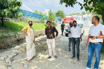 Work Accelerates on Haridwar Roads Ahead of Kumbh, Mela Officer Directs Officials to Complete Projects Within Deadline IMAGE CREDIT TO सूचना विभाग