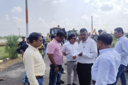 Major Bulldozer Action by YEIDA in Tappal, Illegal Encroachments Removed from 30 Hectares of Land IMAGE CREDIT TO प्राधिकरण