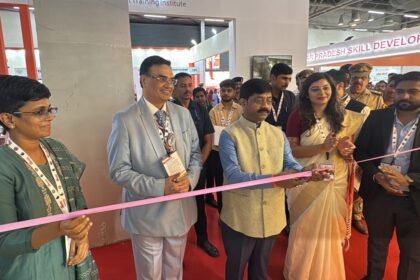 UP International Trade Show: Minister Nand Gopal Gupta Nandi visits the Greater Noida Authority stall — IMAGE CREDIT TO प्राधिकरण