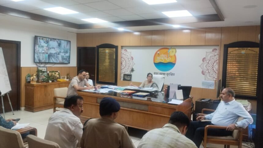 Action to Be Taken for Negligence in Kumbh Works; Mela Officer Sonika Strict on Quality Checks IMAGE CREDIT TO सूचना विभाग