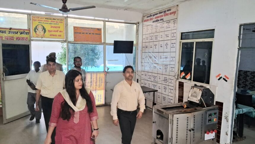 DM Conducts Surprise Inspection of Old Age Home, Directs Installation of CCTV Cameras Within Two Days IMAGE CREDIT TO सूचना विभाग